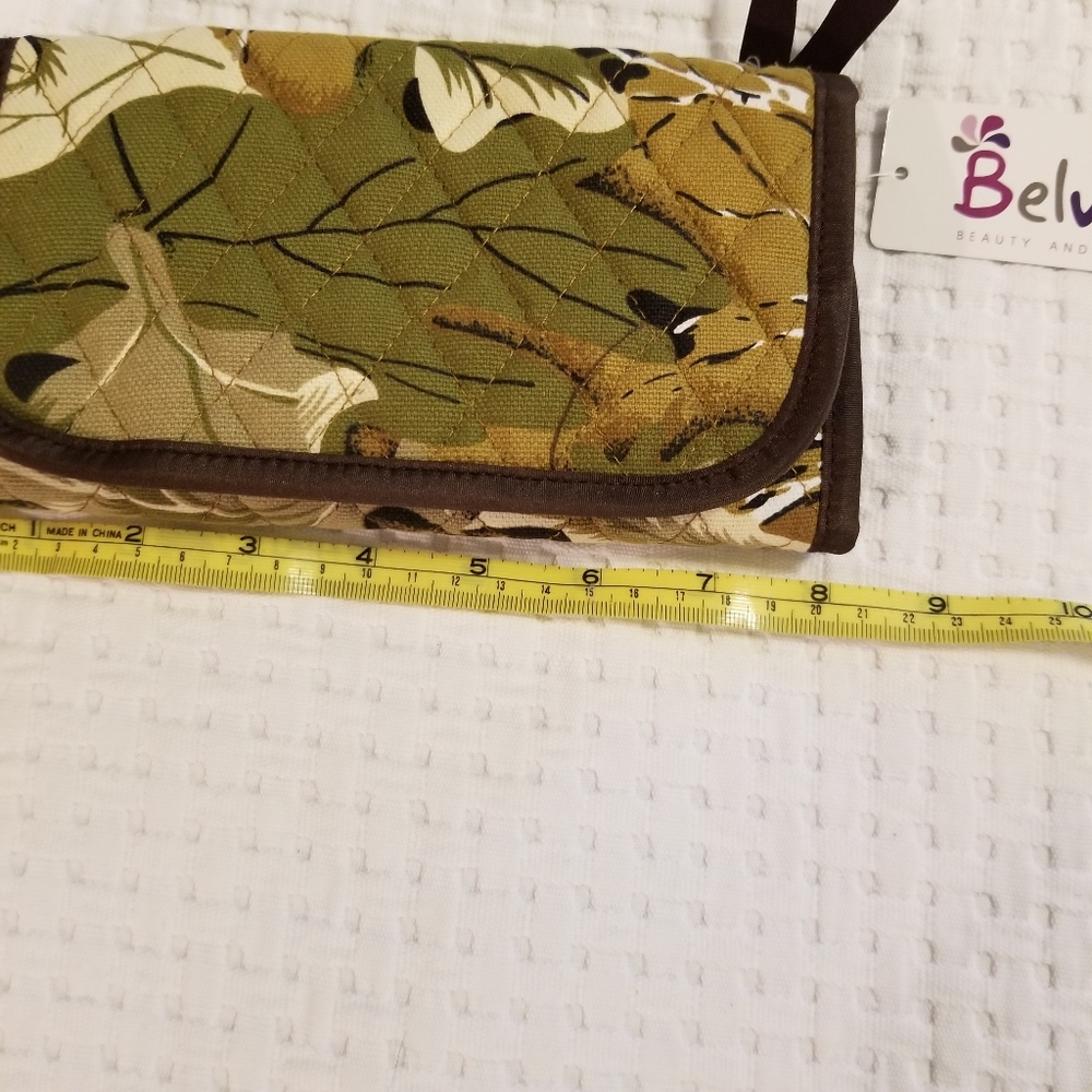 Belvah Quilted Camo Clutch Wallet - Picture 8 of 8
